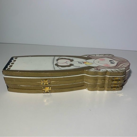 Wooden Painted Christmas Foldable Angels Screen 1995 ABC Distributing, Inc. Vtg - Picture 10 of 10